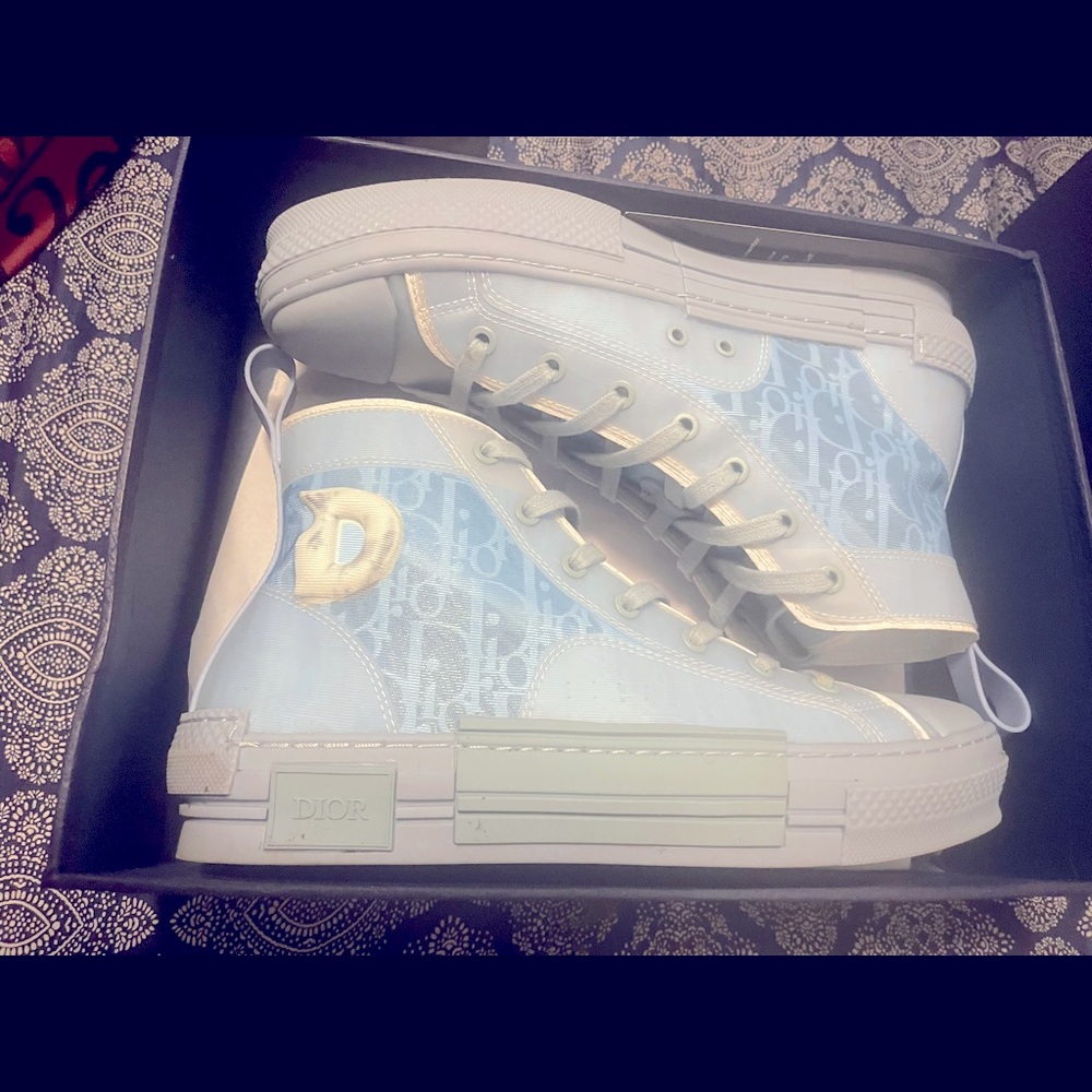 Baby blue oblique Dior B23 hightop